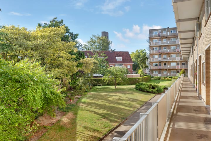 Foto 22 van Loosdrechtseweg 155