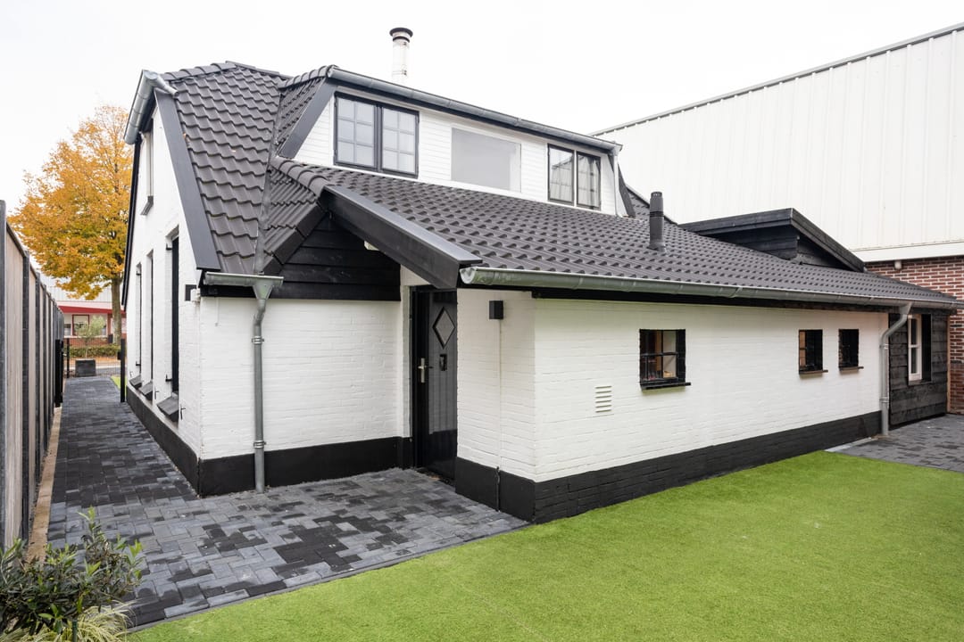 Foto 1 van Edisonweg 4