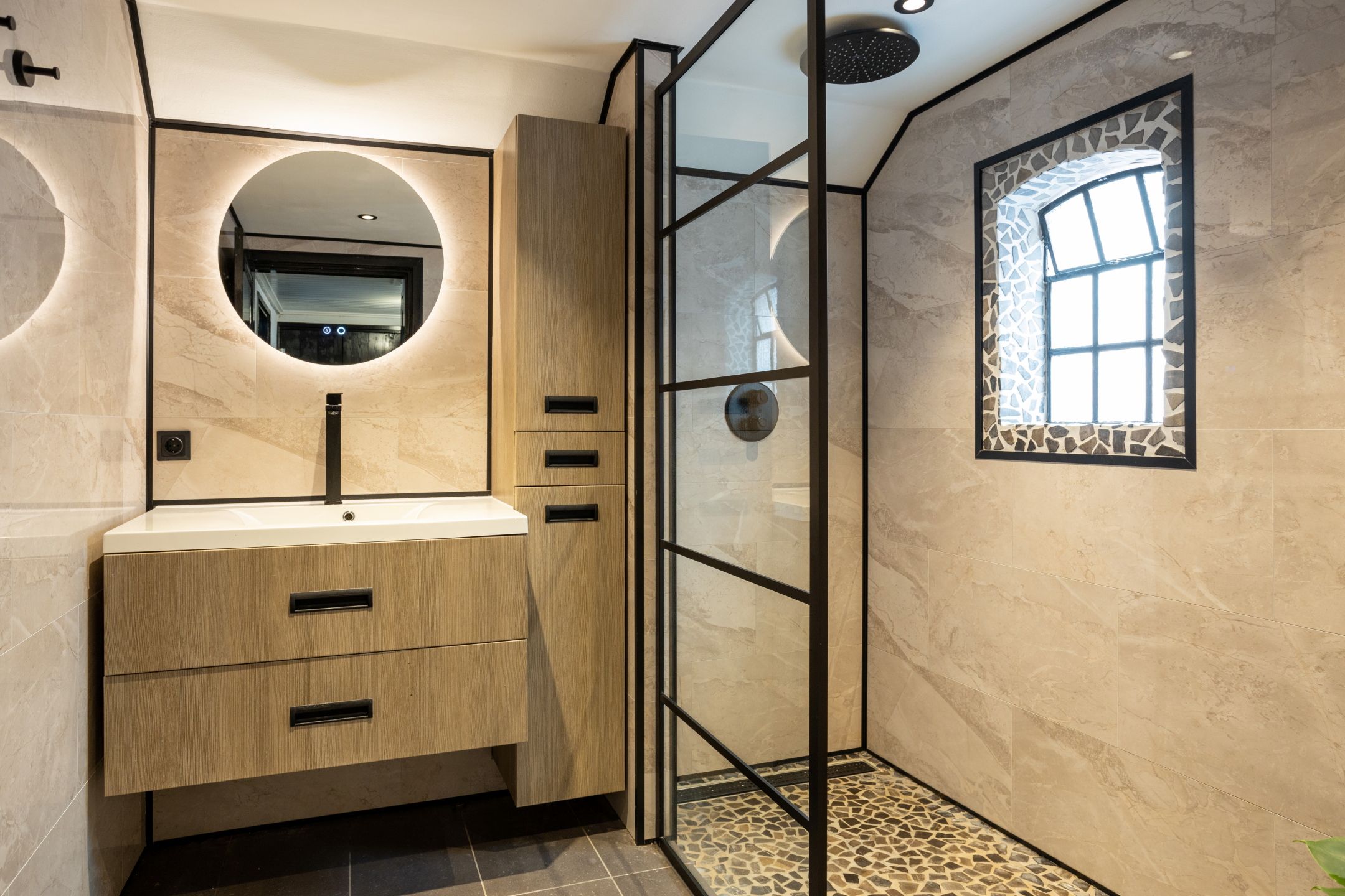 Foto 21 van Edisonweg 4