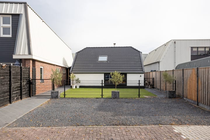 Foto 36 van Edisonweg 4