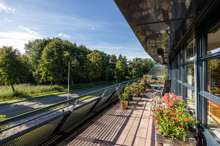 Foto 23 van De Zeilmakerij 18