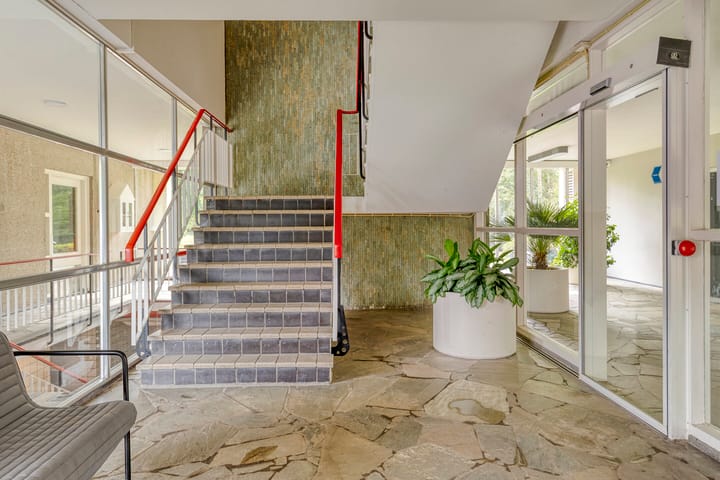 Foto 8 van Van Vollenhovenplein 29