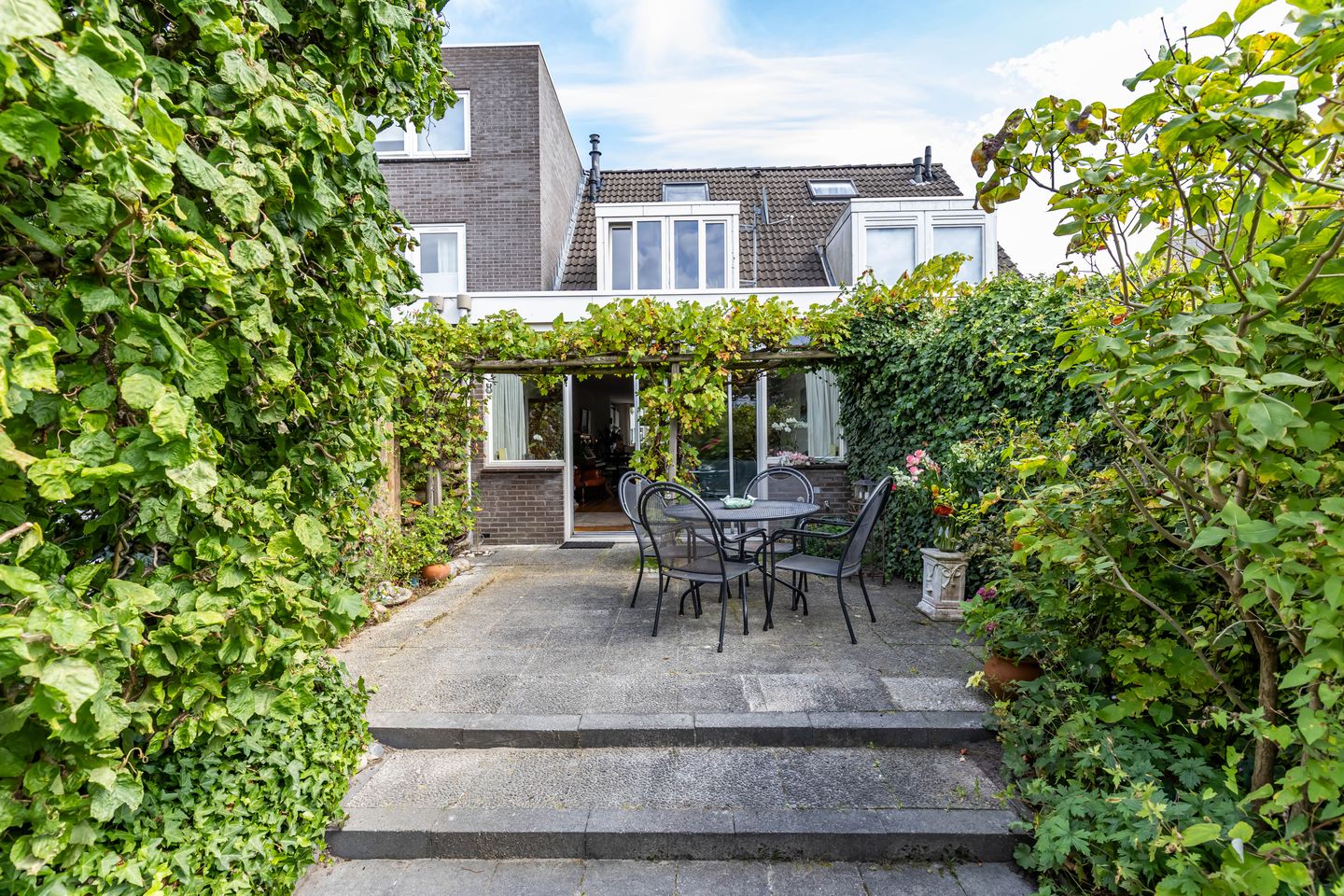 Foto 29 van Van Ittersumstraat 9