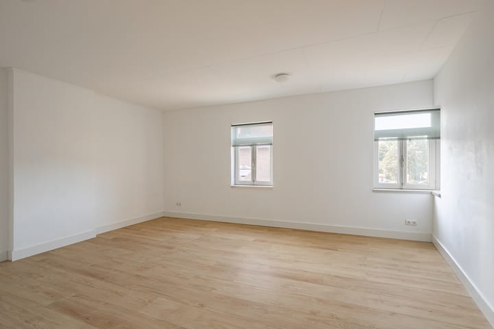 Photo 13 of Sint Josephstraat 54