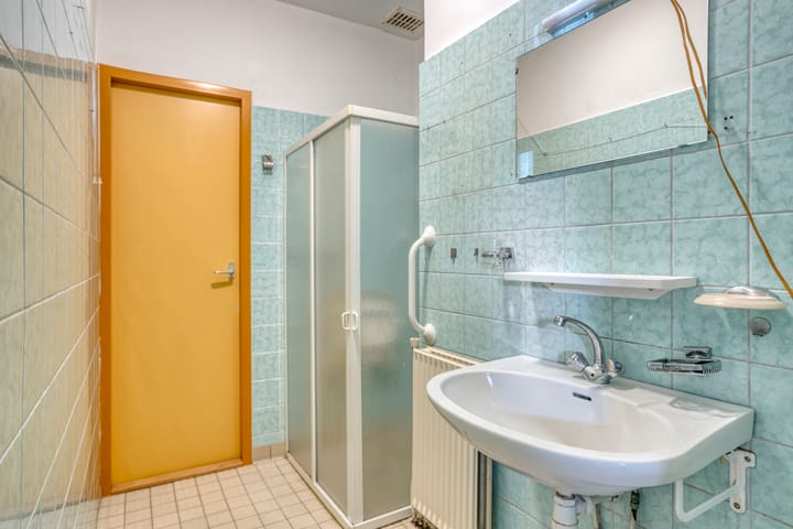 Foto 20 van Deken Lendersstraat 25