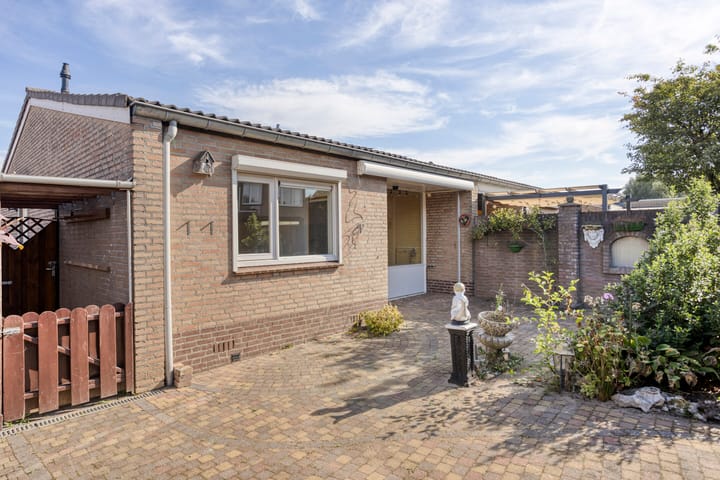 Foto 26 van Deken Lendersstraat 25