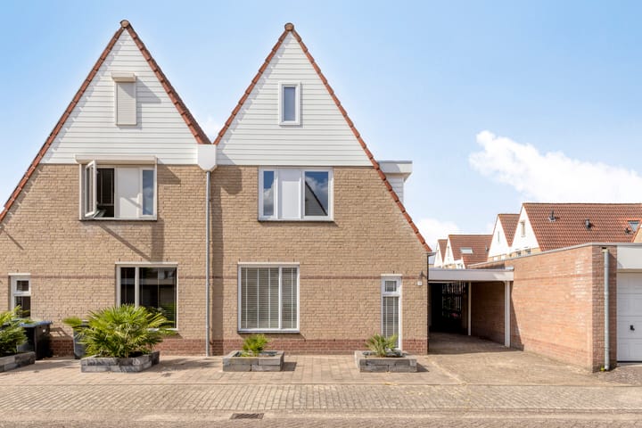 Foto 39 van Hendrik van Veldekestraat 7