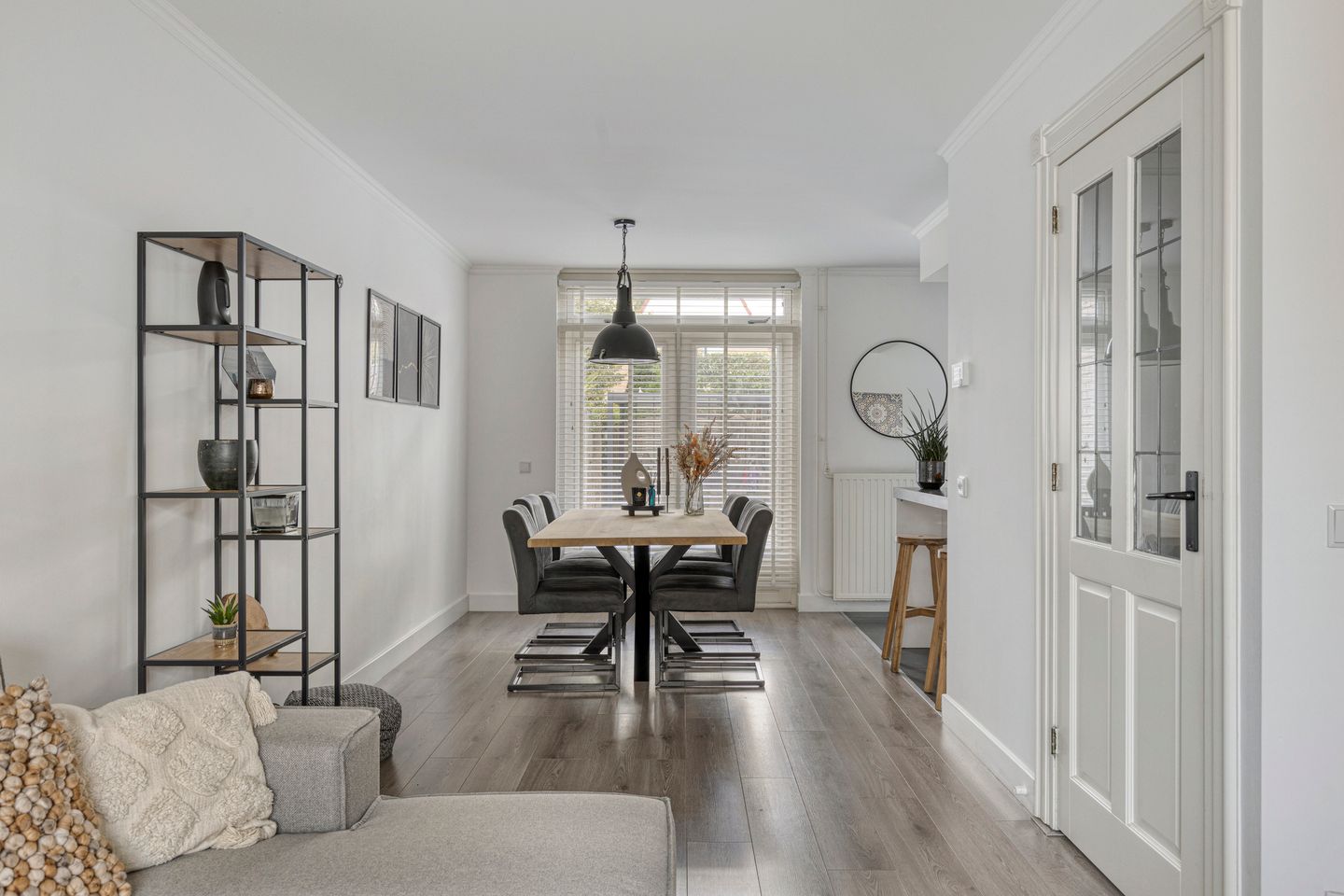 Photo 14 of Hendrik van Veldekestraat 7