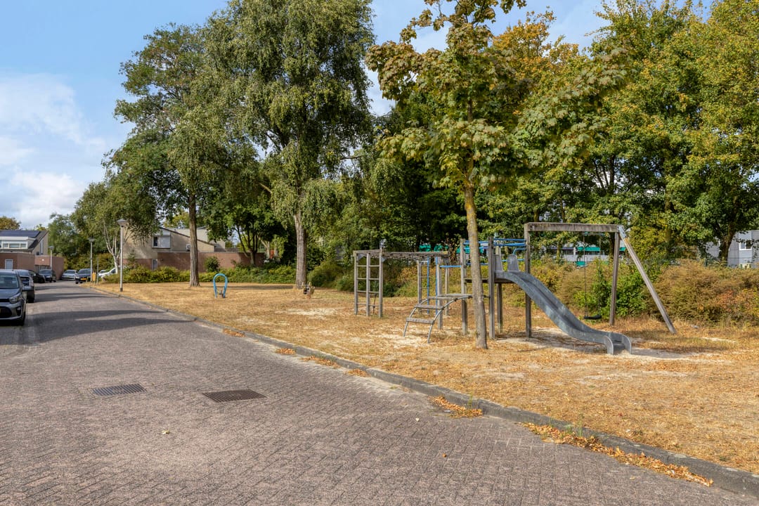 Photo 43 of Hendrik van Veldekestraat 7