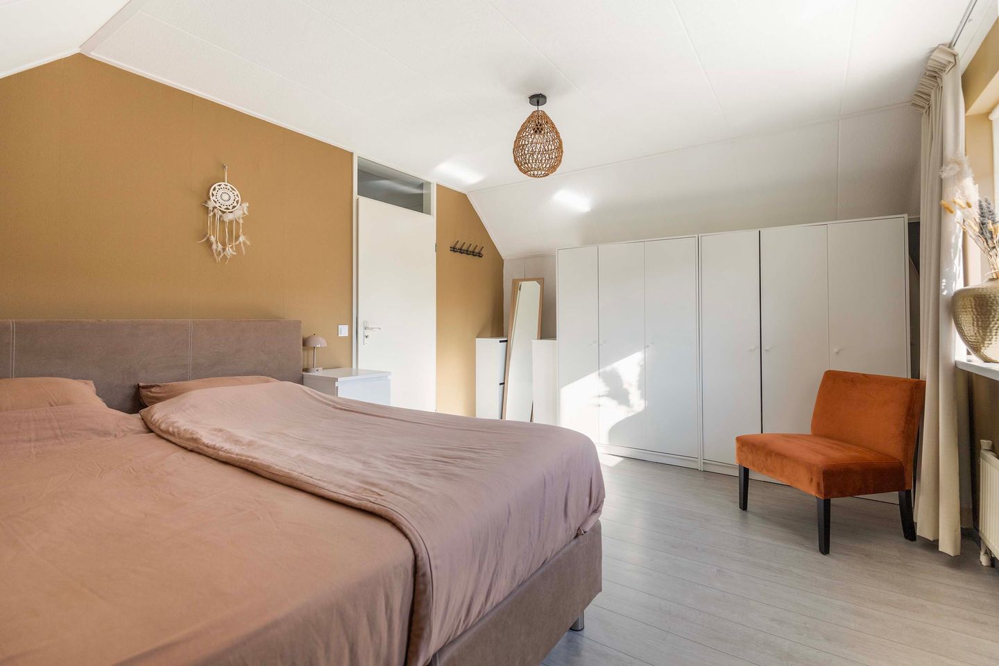 Foto 14 van Wielewaalweg 7