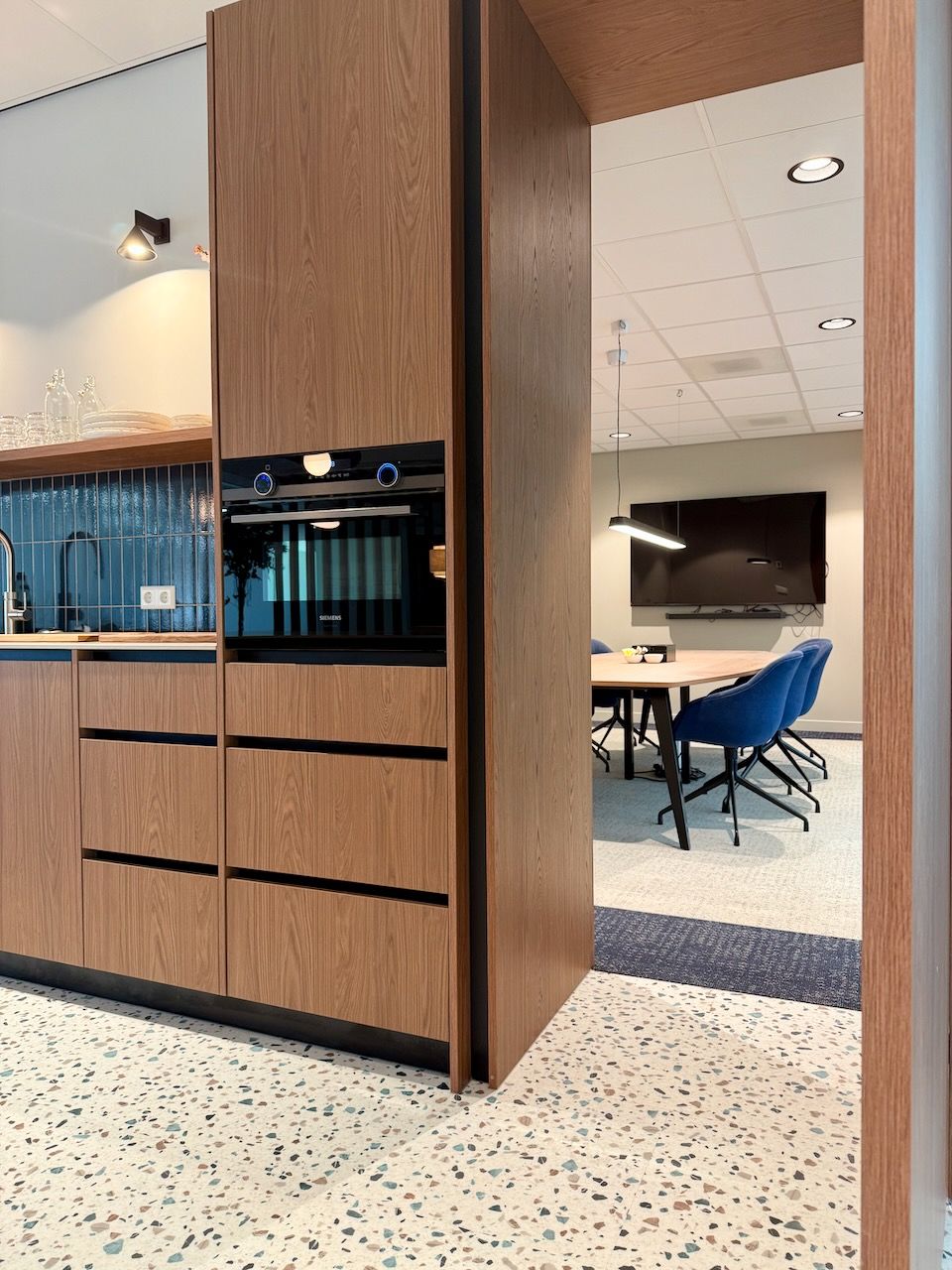 Bekijk foto 4 van Prof. E.M. Meijerslaan 1