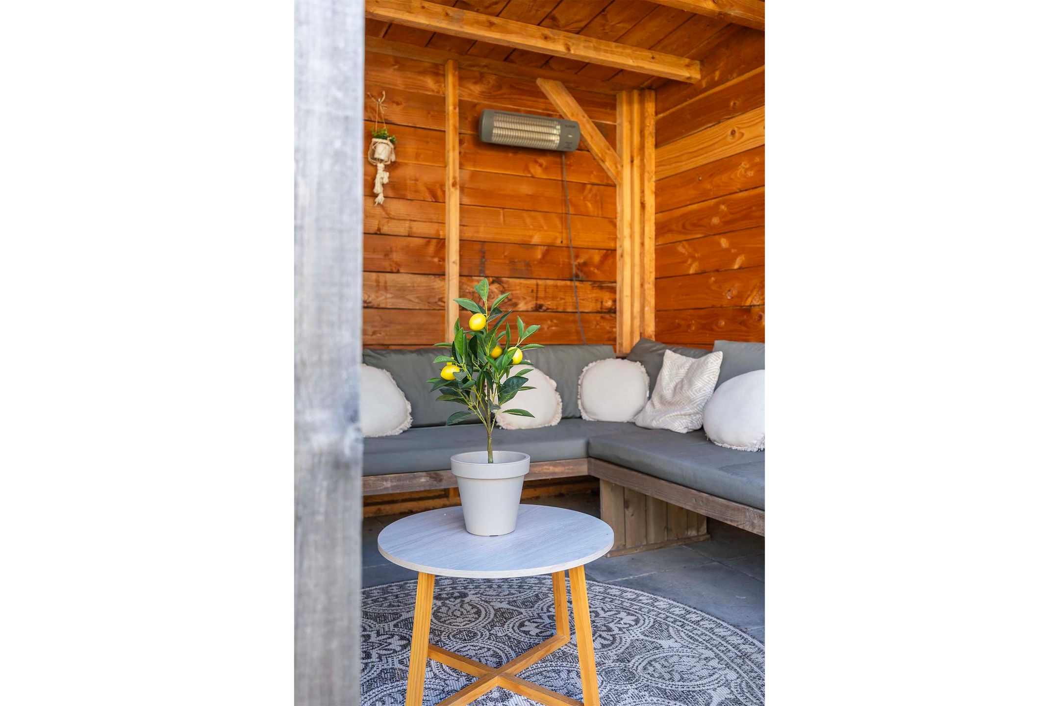 Foto 24 van Wielewaalweg 7