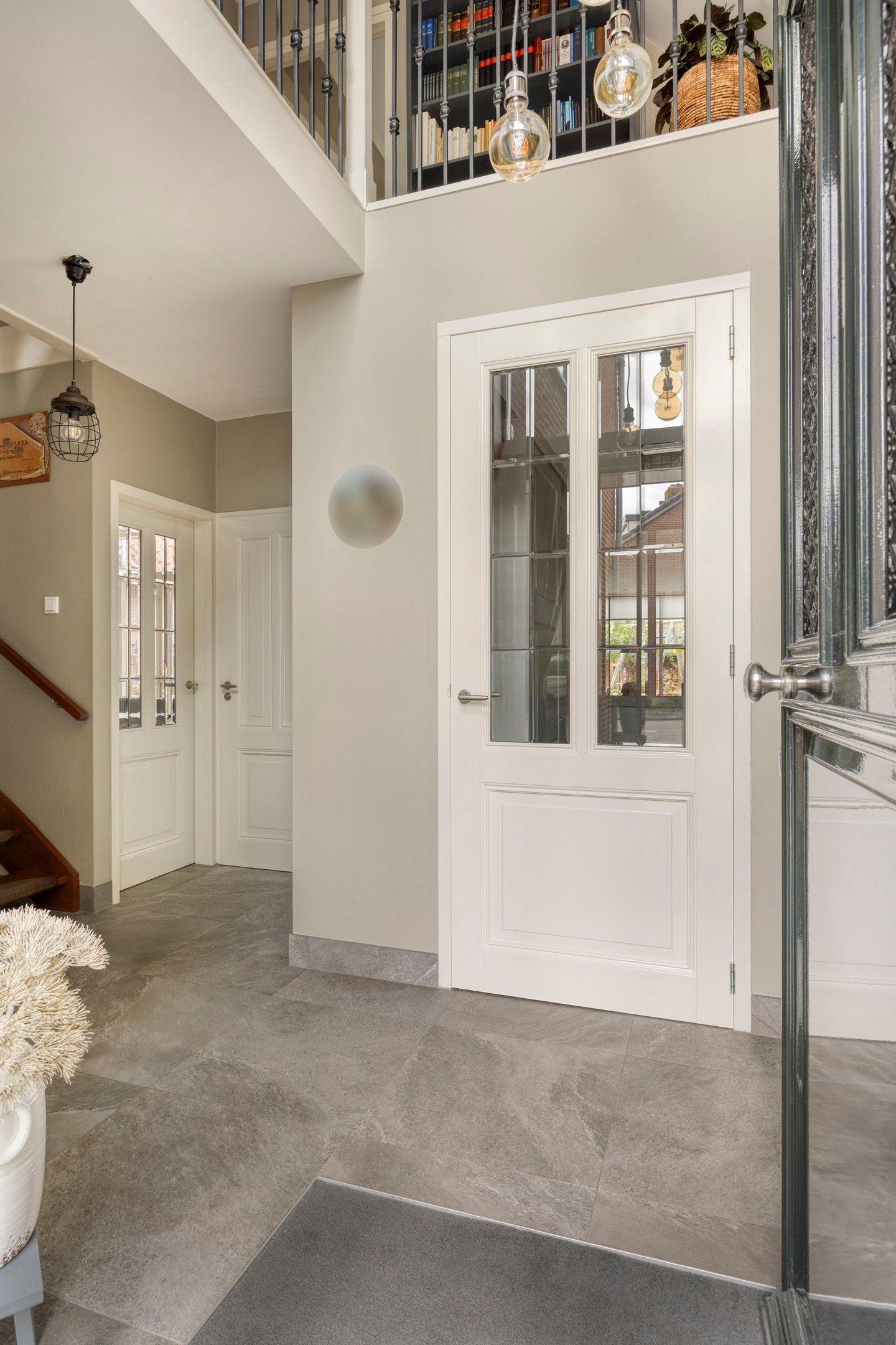 Photo 9 of Reeweg 72-A