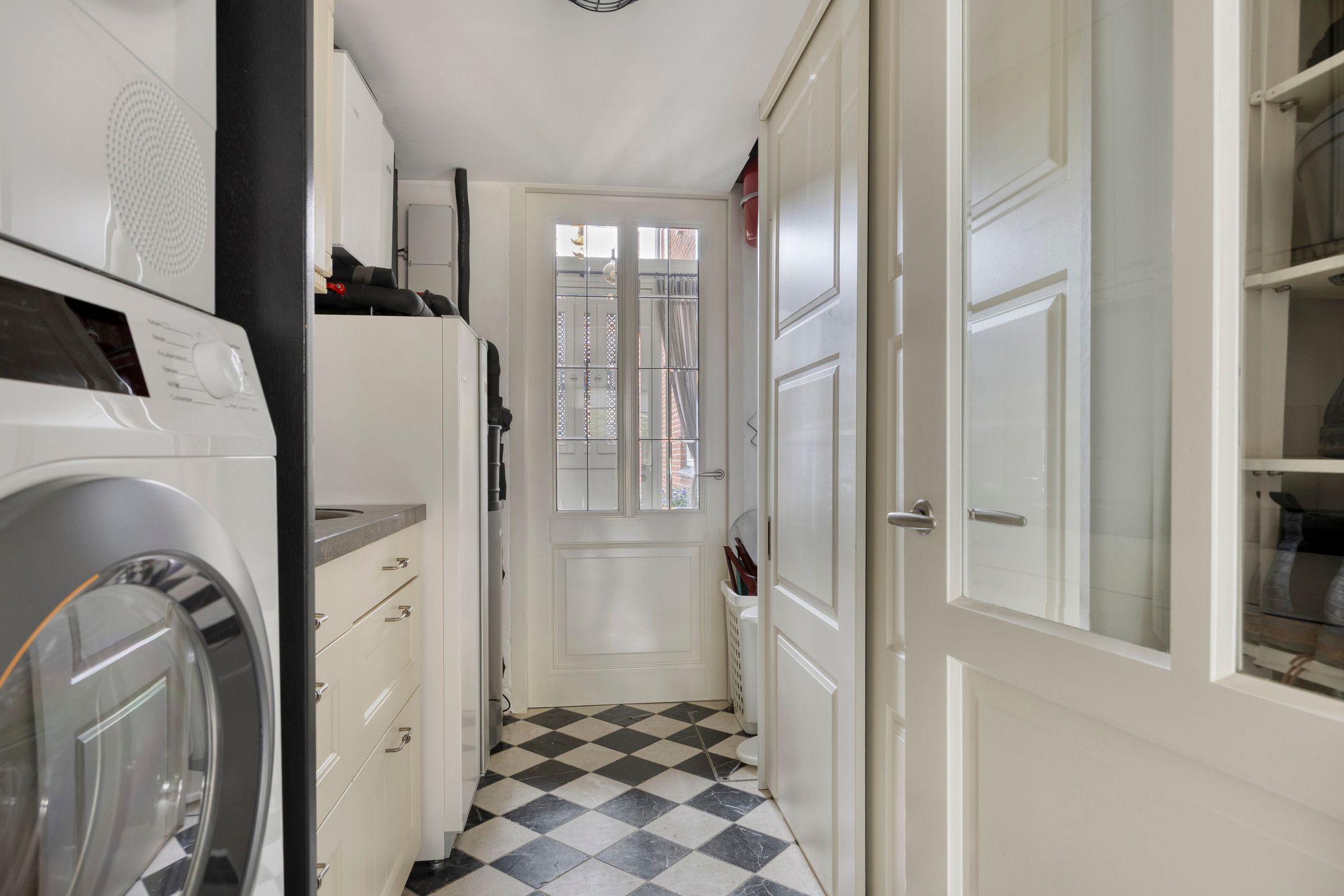 Photo 27 of Reeweg 72-A