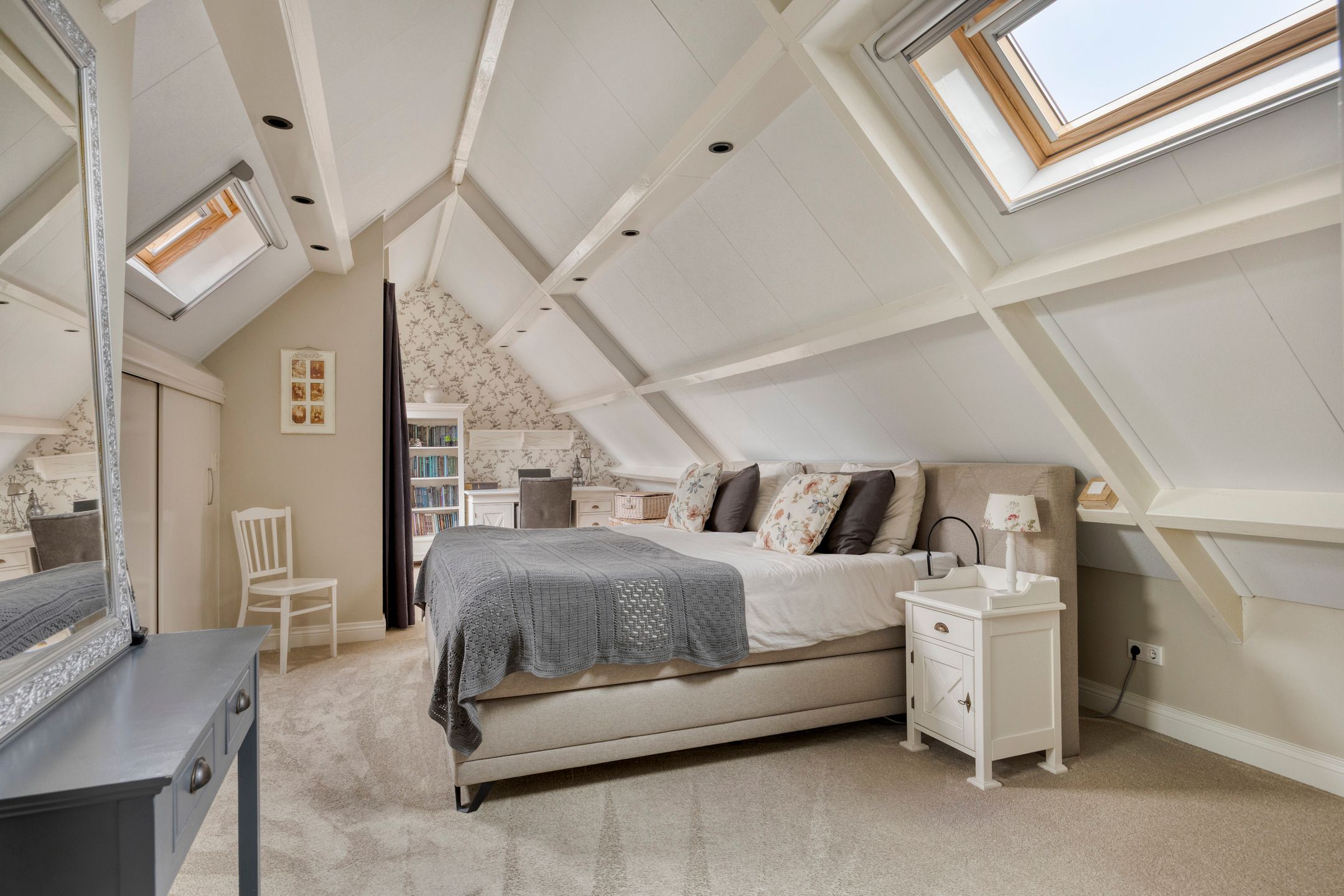 Photo 30 of Reeweg 72-A