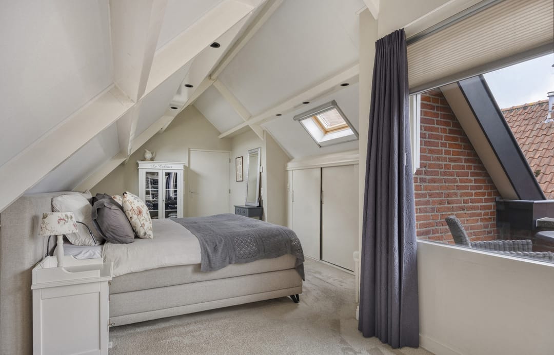 Photo 31 of Reeweg 72-A