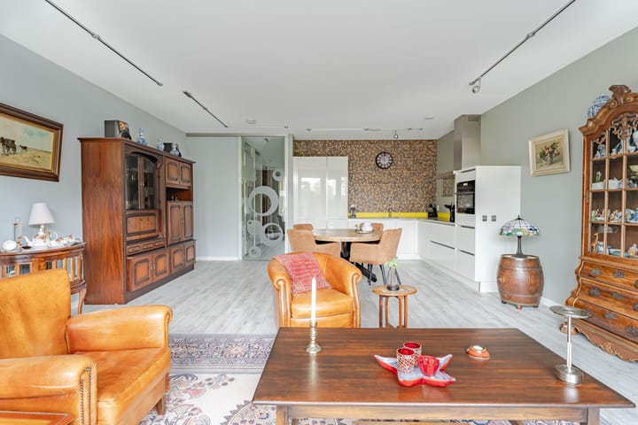 Foto 6 van Linnaeusweg 3