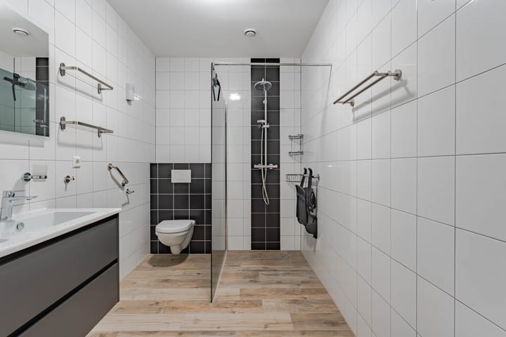 Foto 11 van Linnaeusweg 3