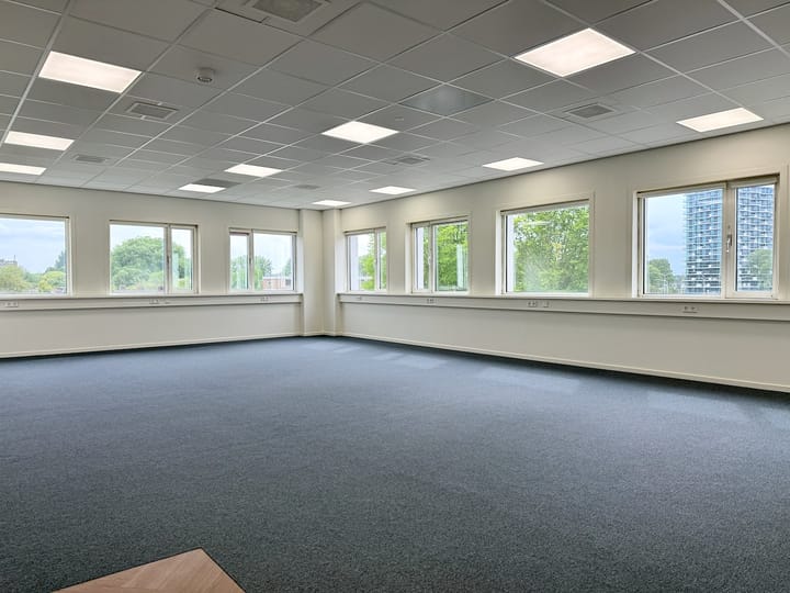 Prof. E.M. Meijerslaan 1