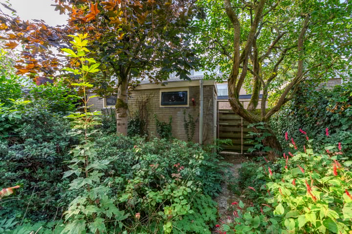 Foto 12 van Louis Pasteurlaan 11