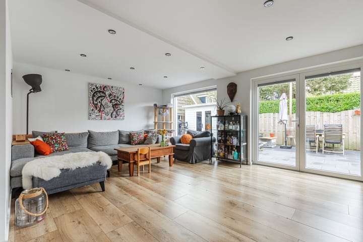 Foto 15 van Spoorstraat 62