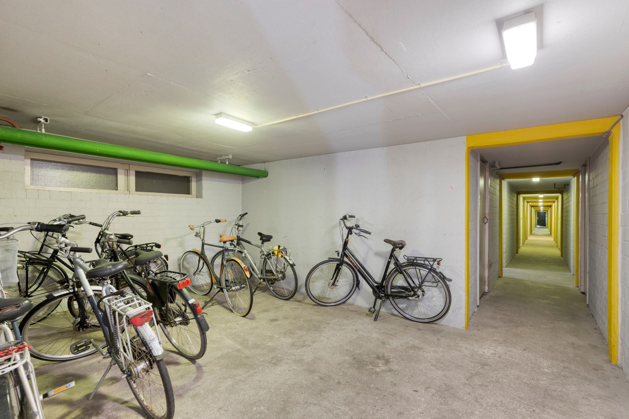 Photo 33 of Maassingel 270