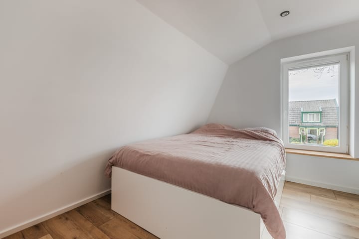 Foto 26 van Spoorstraat 62