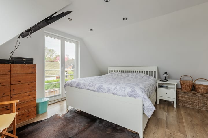 Foto 36 van Spoorstraat 62