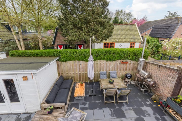 Foto 37 van Spoorstraat 62