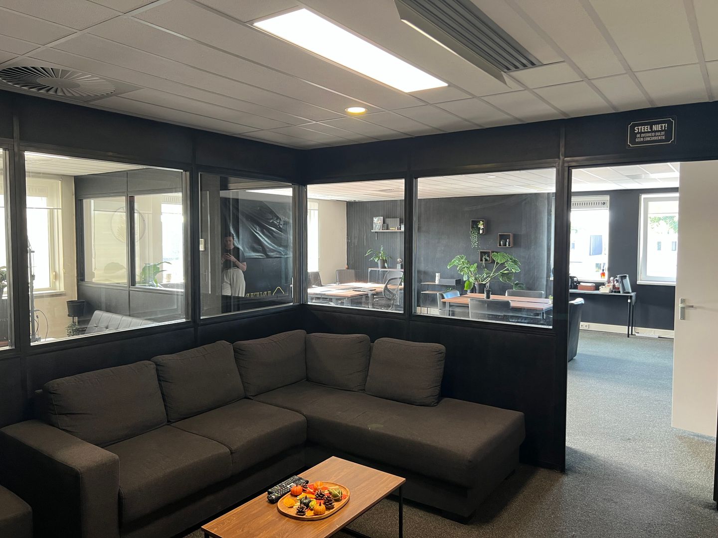 View photo 3 of Parkweg 24