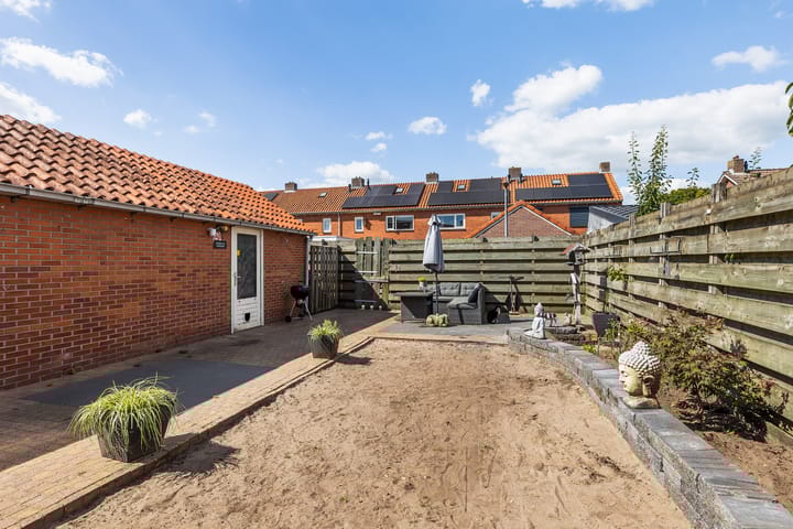 Foto 28 van Hazelaarstraat 21