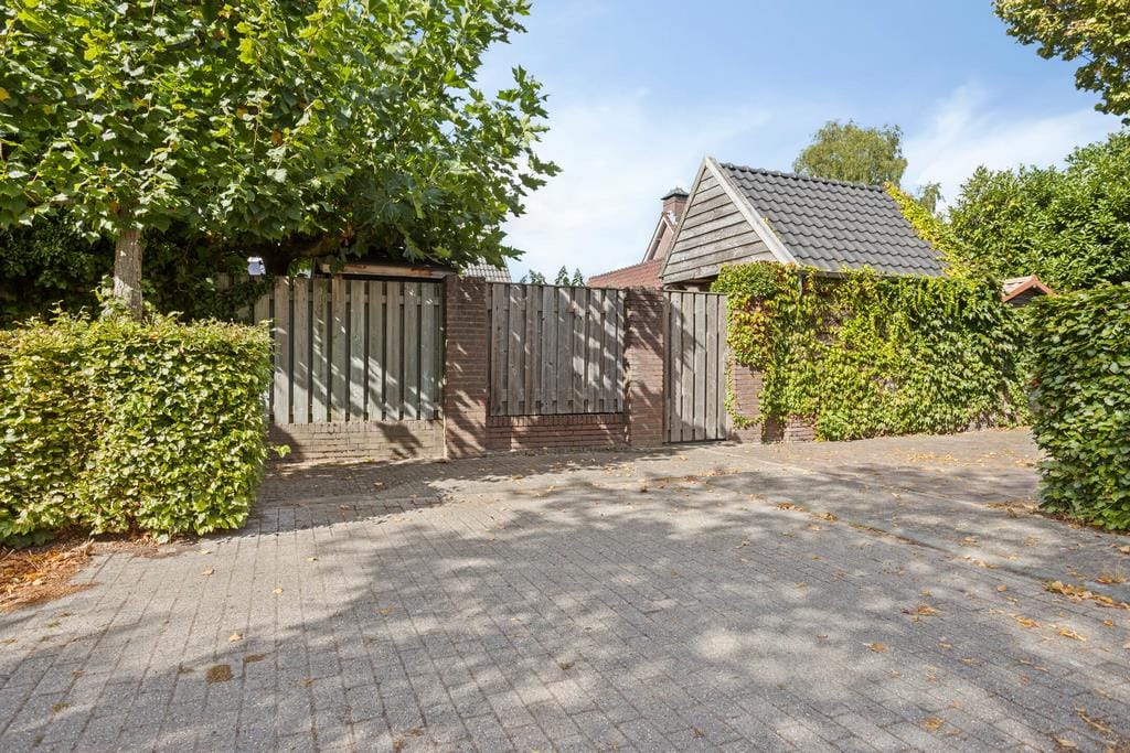 Photo 30 of Antoniusweg 10