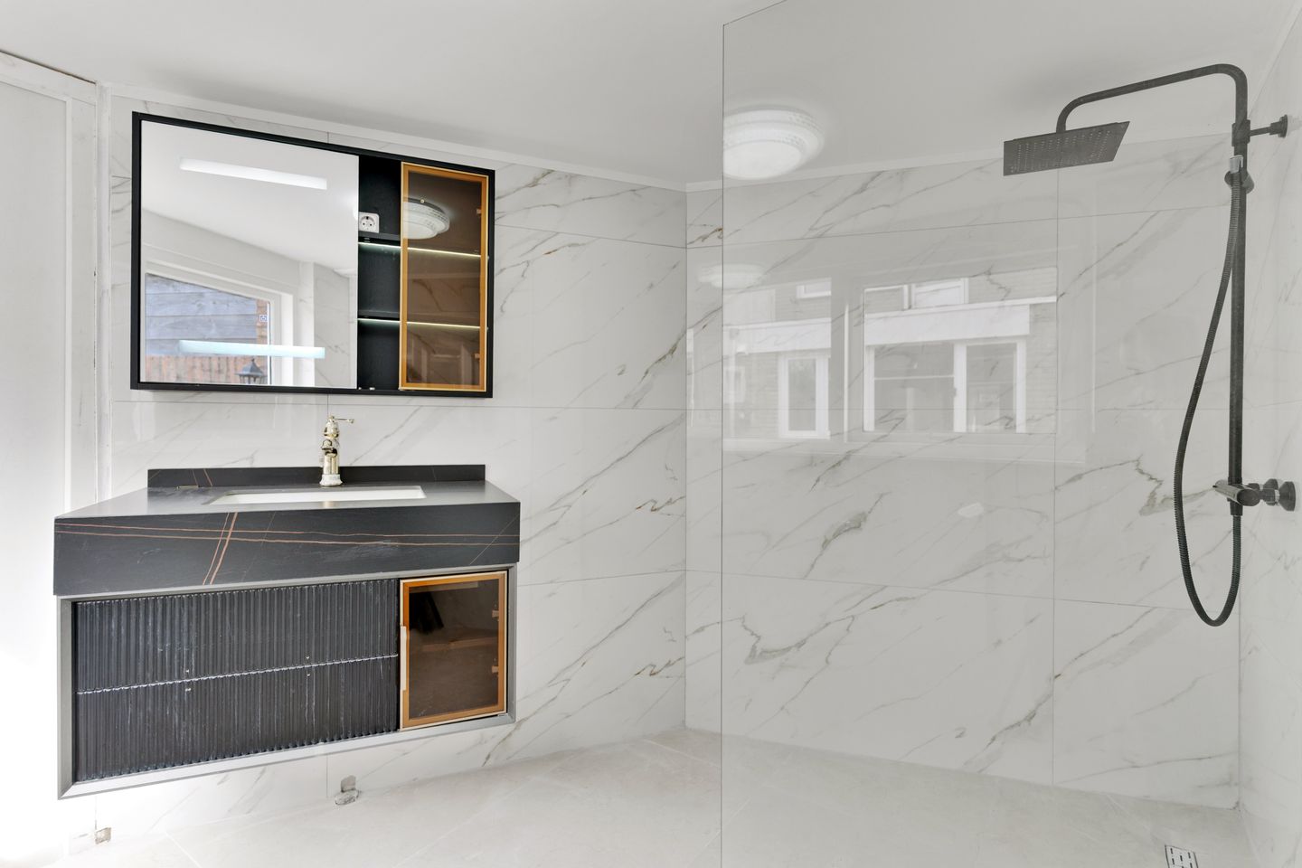 Foto 34 van Ruijsdaellaan 7