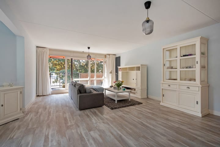 Photo 8 of Marshallplein 128