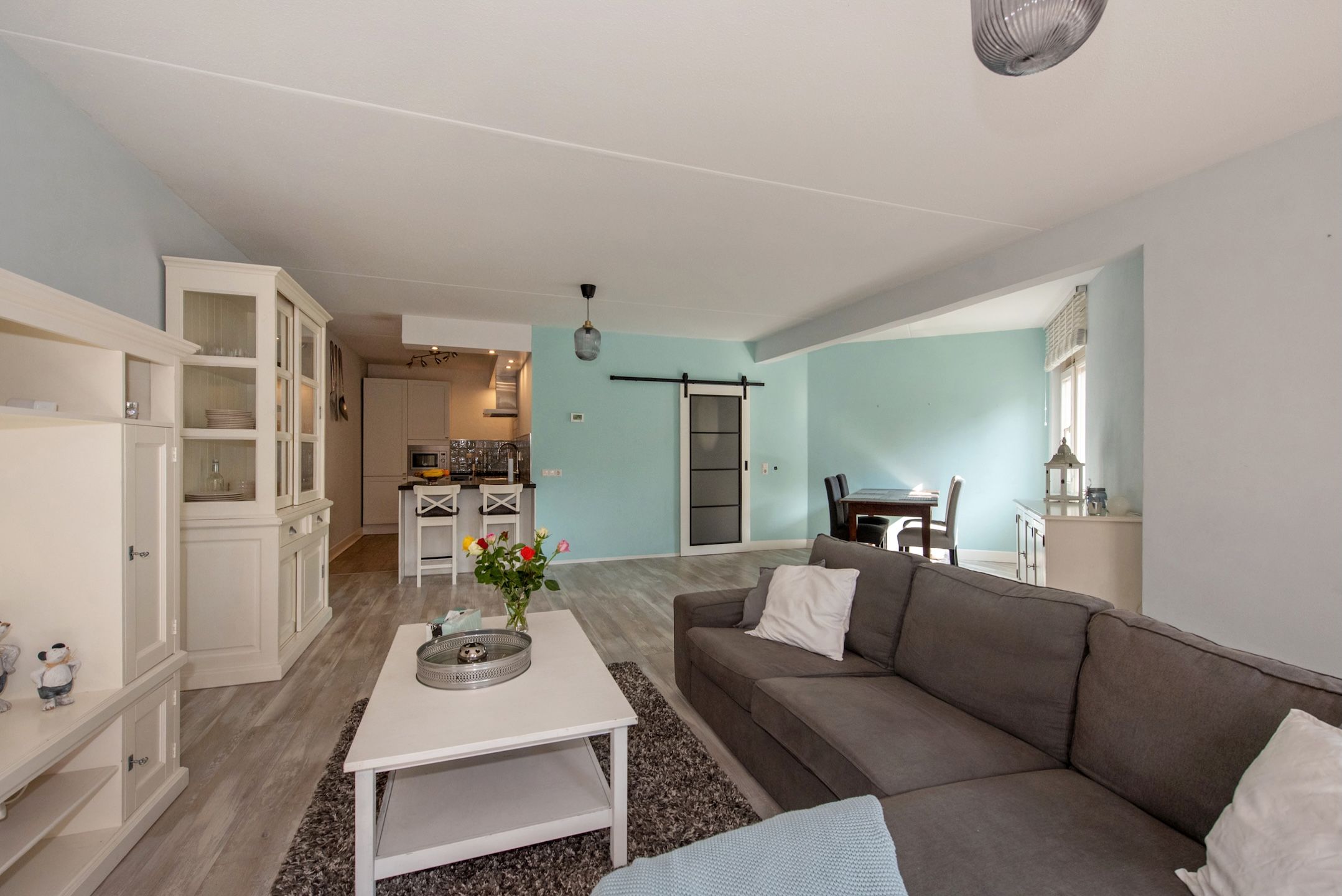 Foto 15 van Marshallplein 128