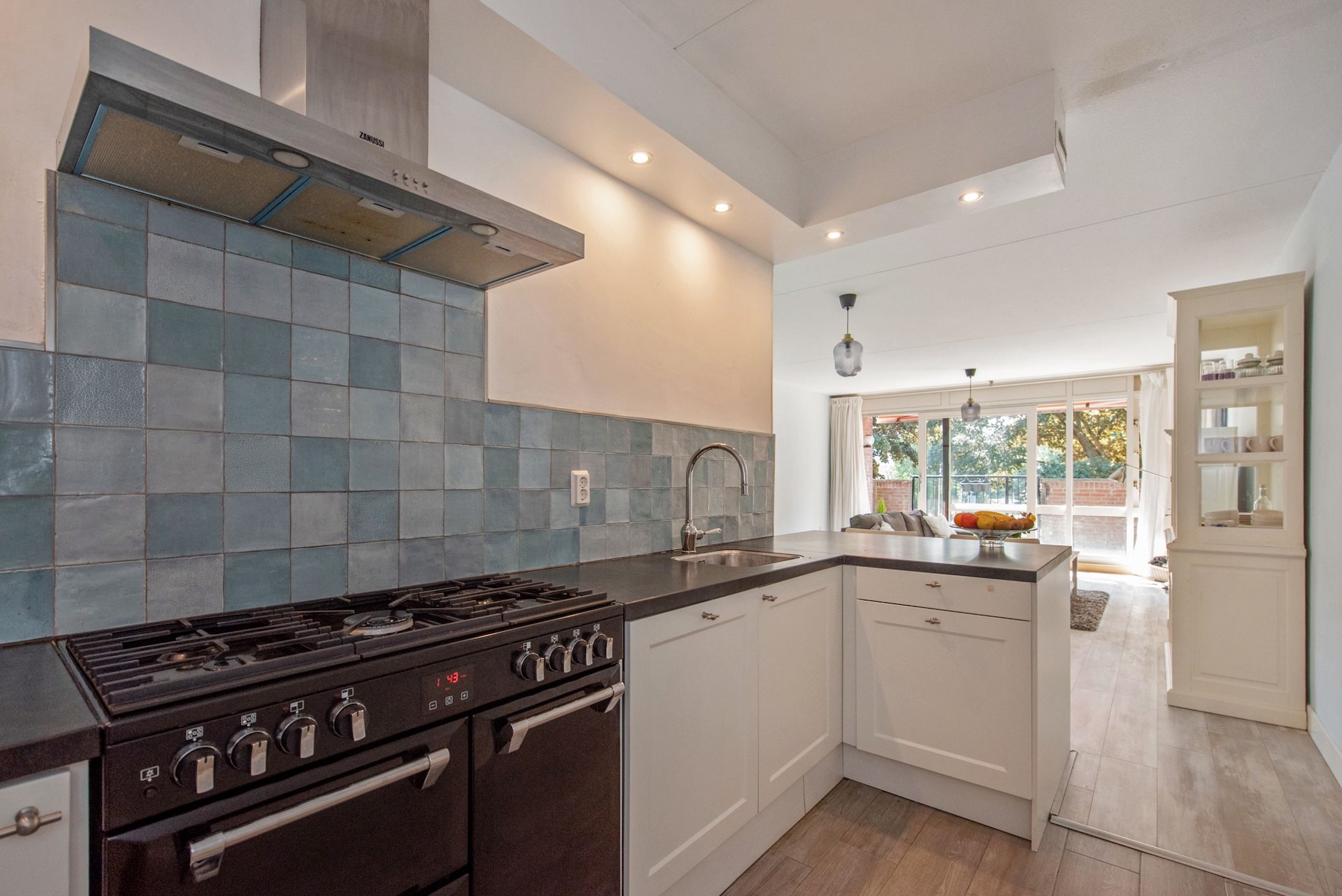 Foto 21 van Marshallplein 128