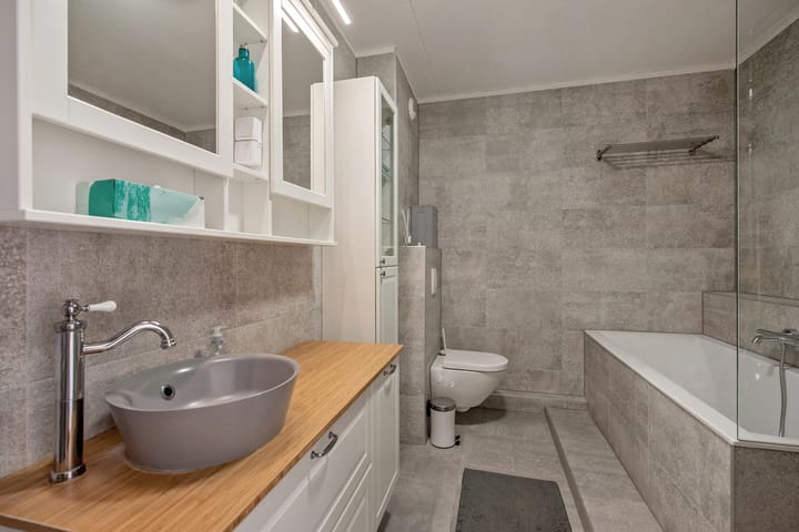 Photo 30 of Marshallplein 128