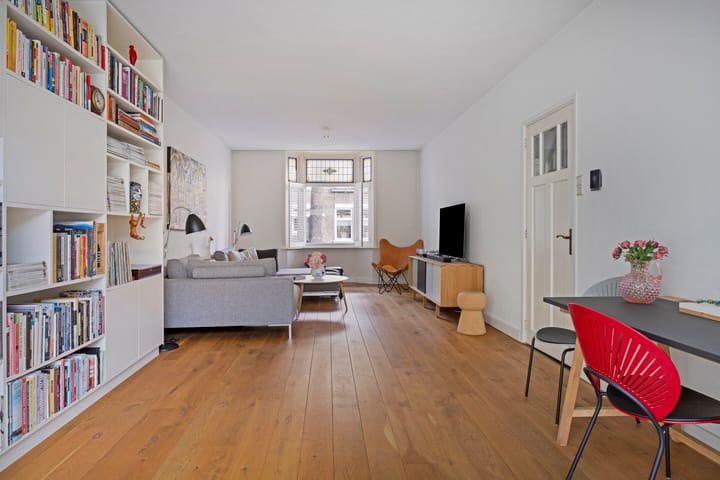 Foto 8 van Van Overstratenlaan 5