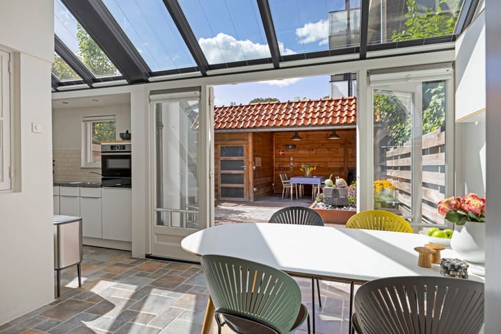 Foto 2 van Van Overstratenlaan 5