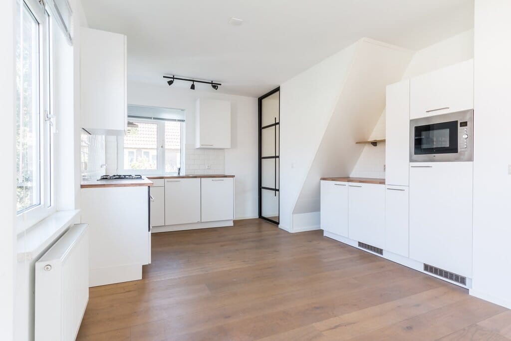 Photo 2 of Medemblikstraat 33-1