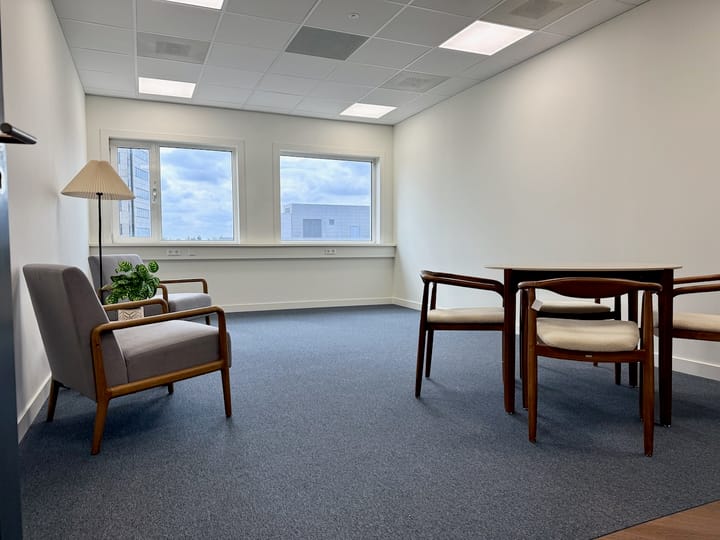 Prof. E.M. Meijerslaan 1