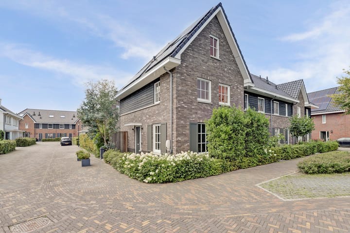 Photo 1 of Notarisappelpad 10