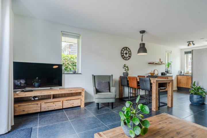 Foto 2 van Zilverschoon 30