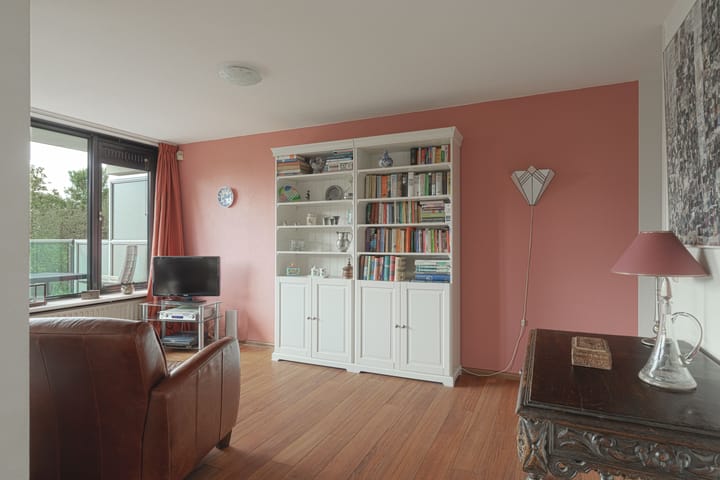 Foto 12 van Van Leeuwenhoekstraat 62