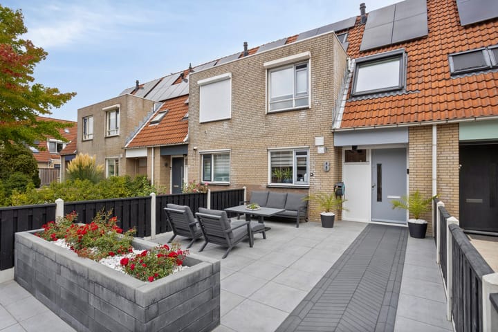 Photo 5 of Teenhoek 8