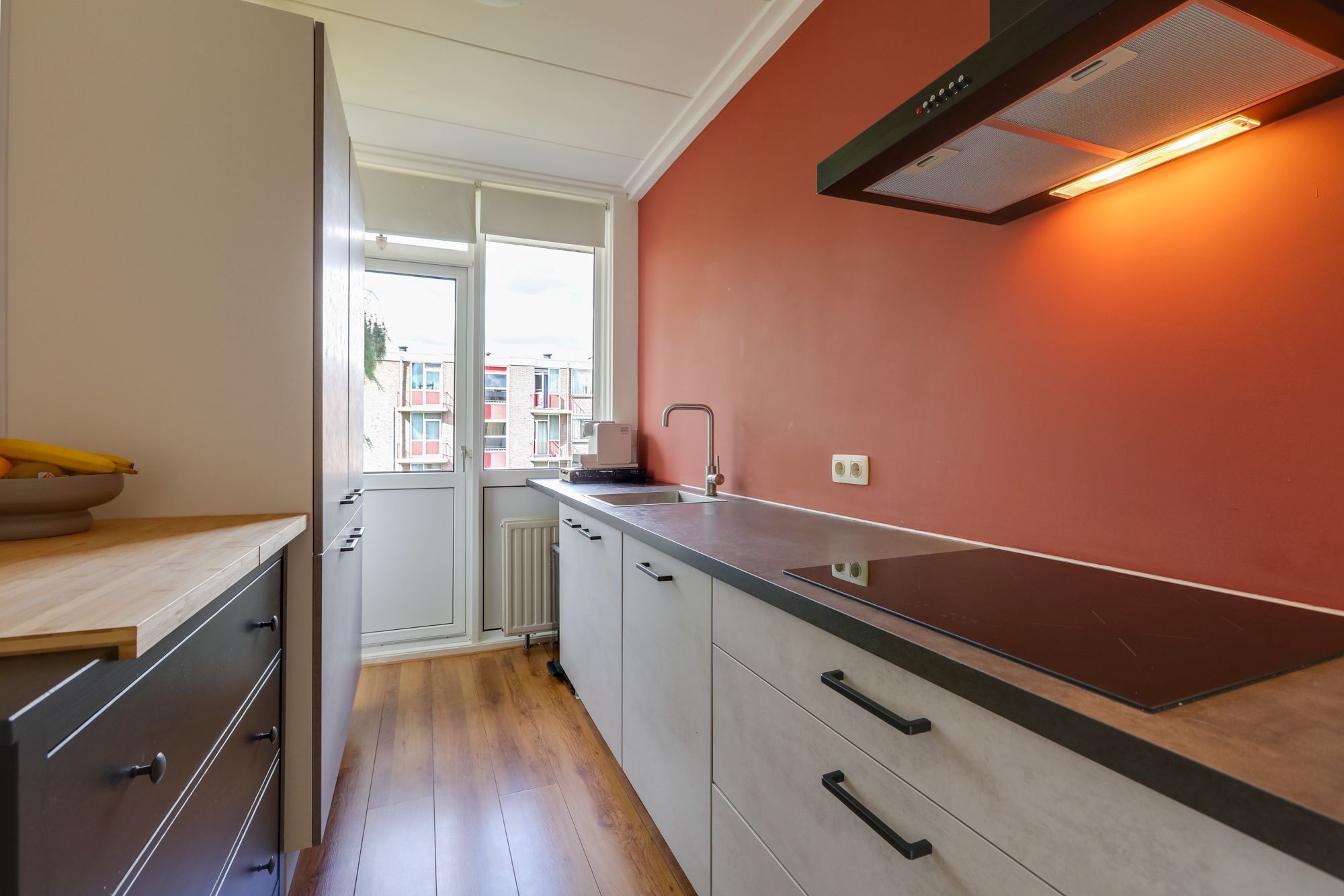 Photo 3 of van Hogendorplaan 50-F