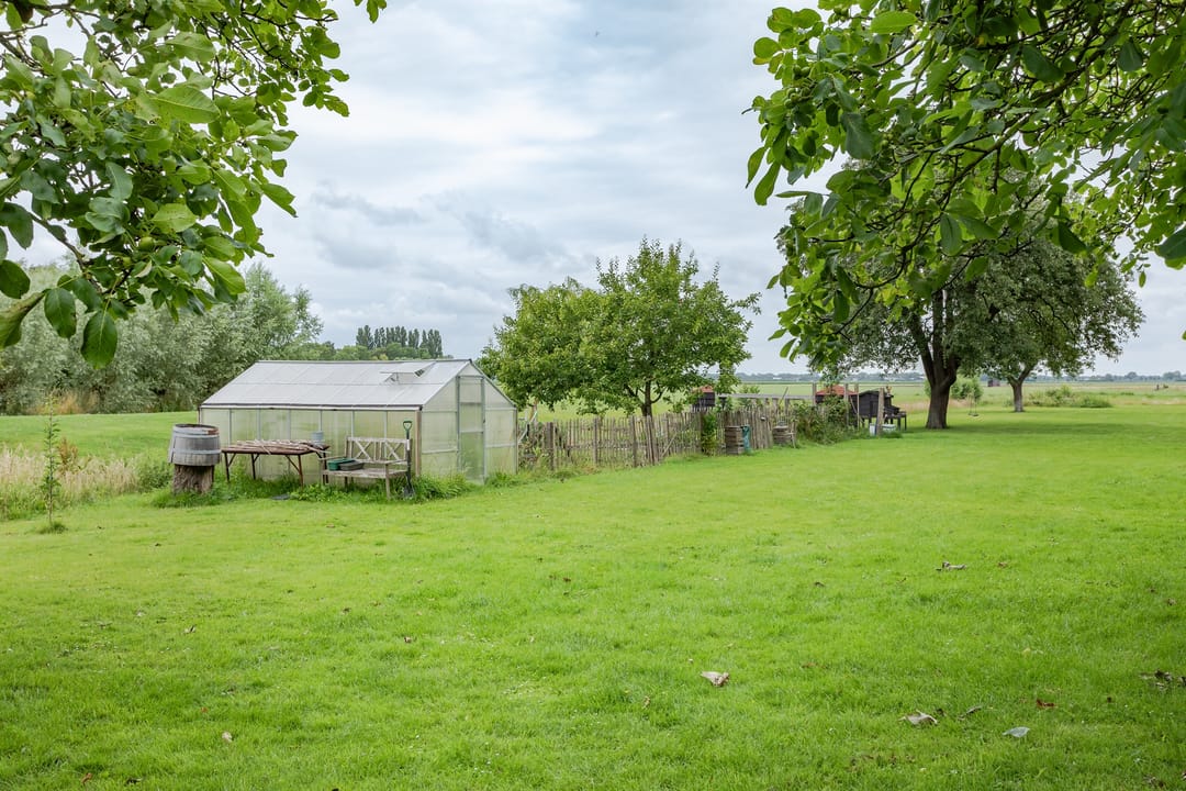 Foto 58 van Dorpsweg 107