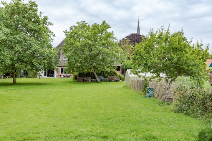 Foto 61 van Dorpsweg 107