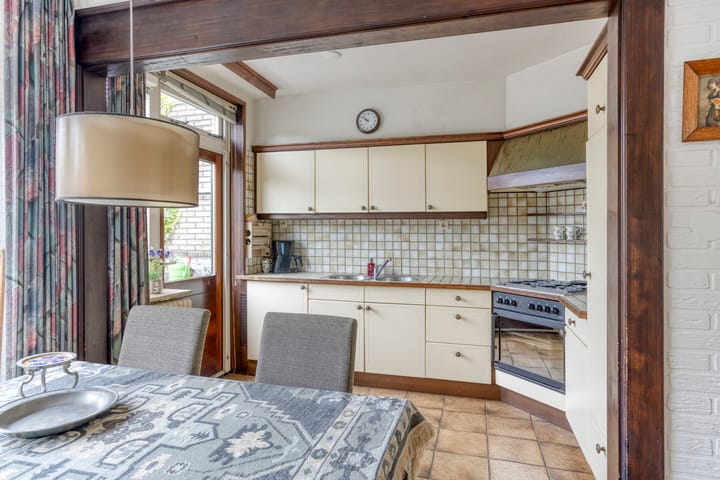 Photo 13 of Aart van der Leeuwstraat 21