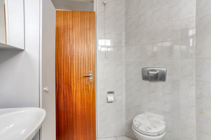 Photo 20 of Aart van der Leeuwstraat 21